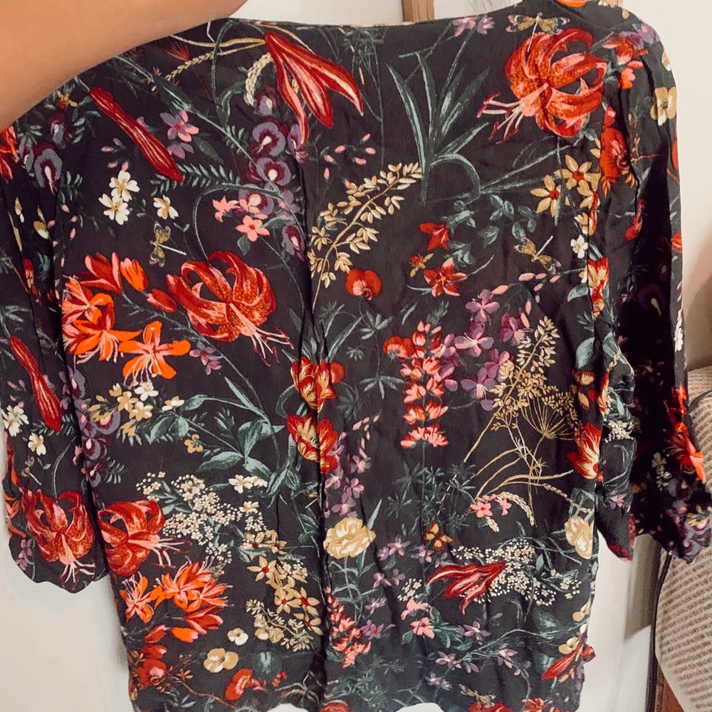 H&M floral top